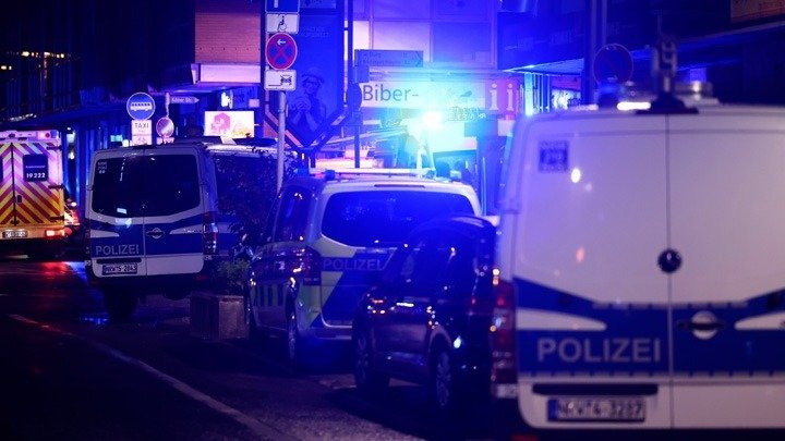 Ένοπλη επίθεση σε έλεγχο όπλων στη Βαυαρία: Νεκρός υπάλληλος και ανθρωποκυνηγητό σε κατοικημένη περιοχή 1
